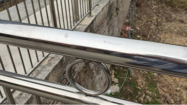 建筑工程用不銹鋼管規(guī)格厚度如何挑選？